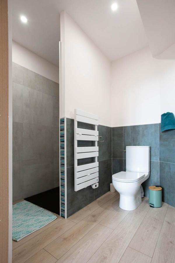 Hotel Au Bouchon Saint-Aigulin Zewnętrze zdjęcie