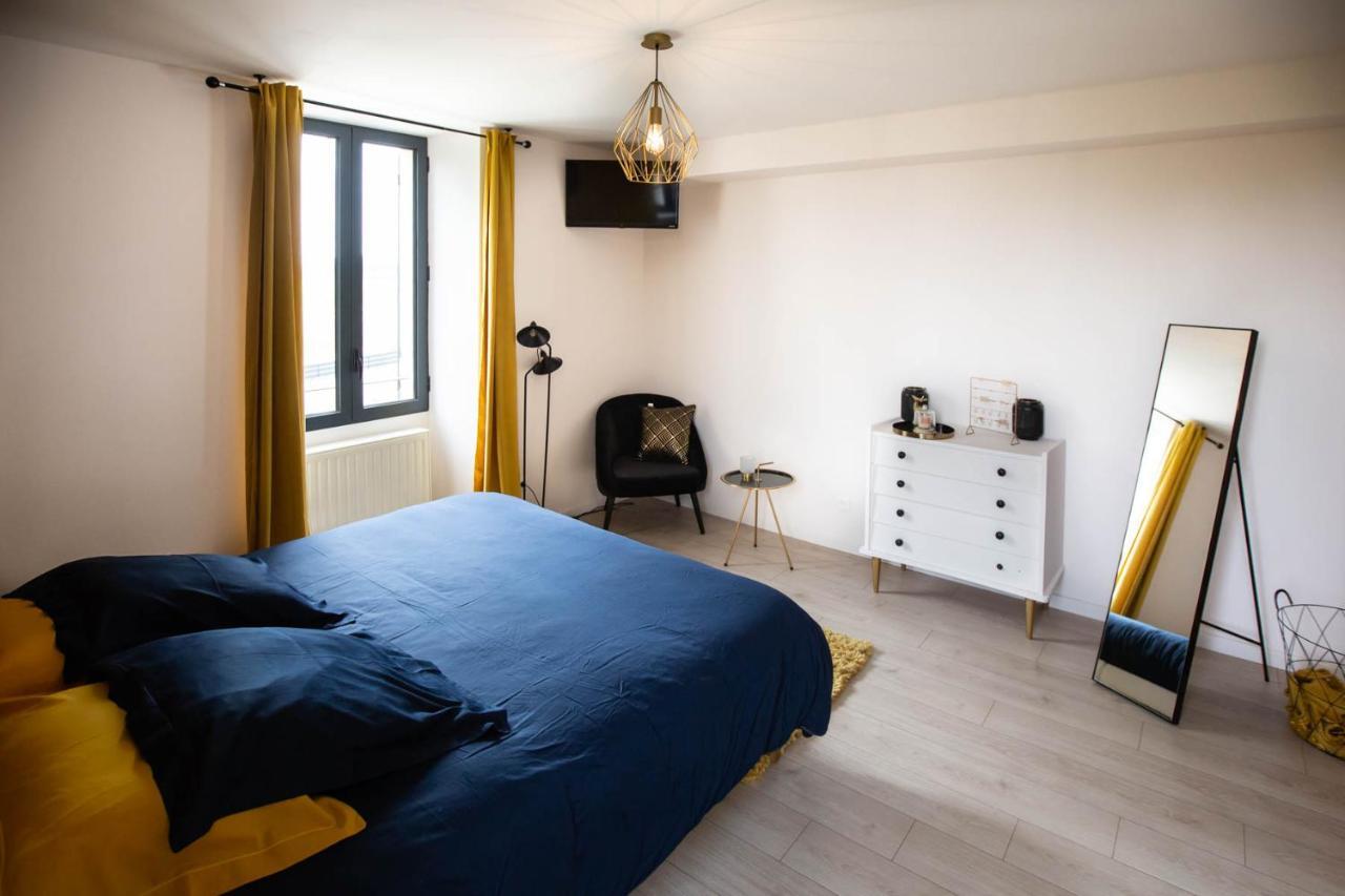 Hotel Au Bouchon Saint-Aigulin Zewnętrze zdjęcie