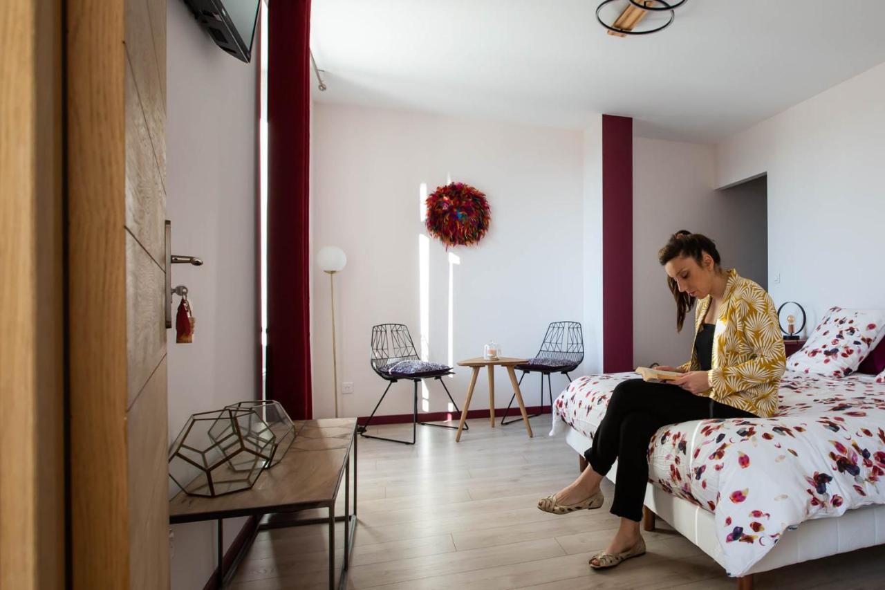 Hotel Au Bouchon Saint-Aigulin Zewnętrze zdjęcie