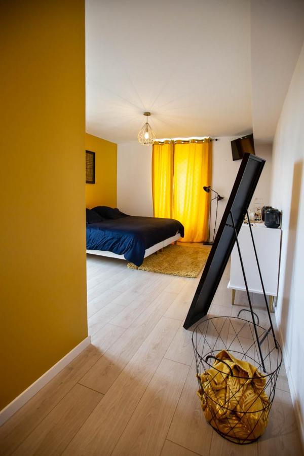 Hotel Au Bouchon Saint-Aigulin Zewnętrze zdjęcie