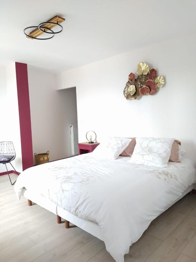 Hotel Au Bouchon Saint-Aigulin Zewnętrze zdjęcie