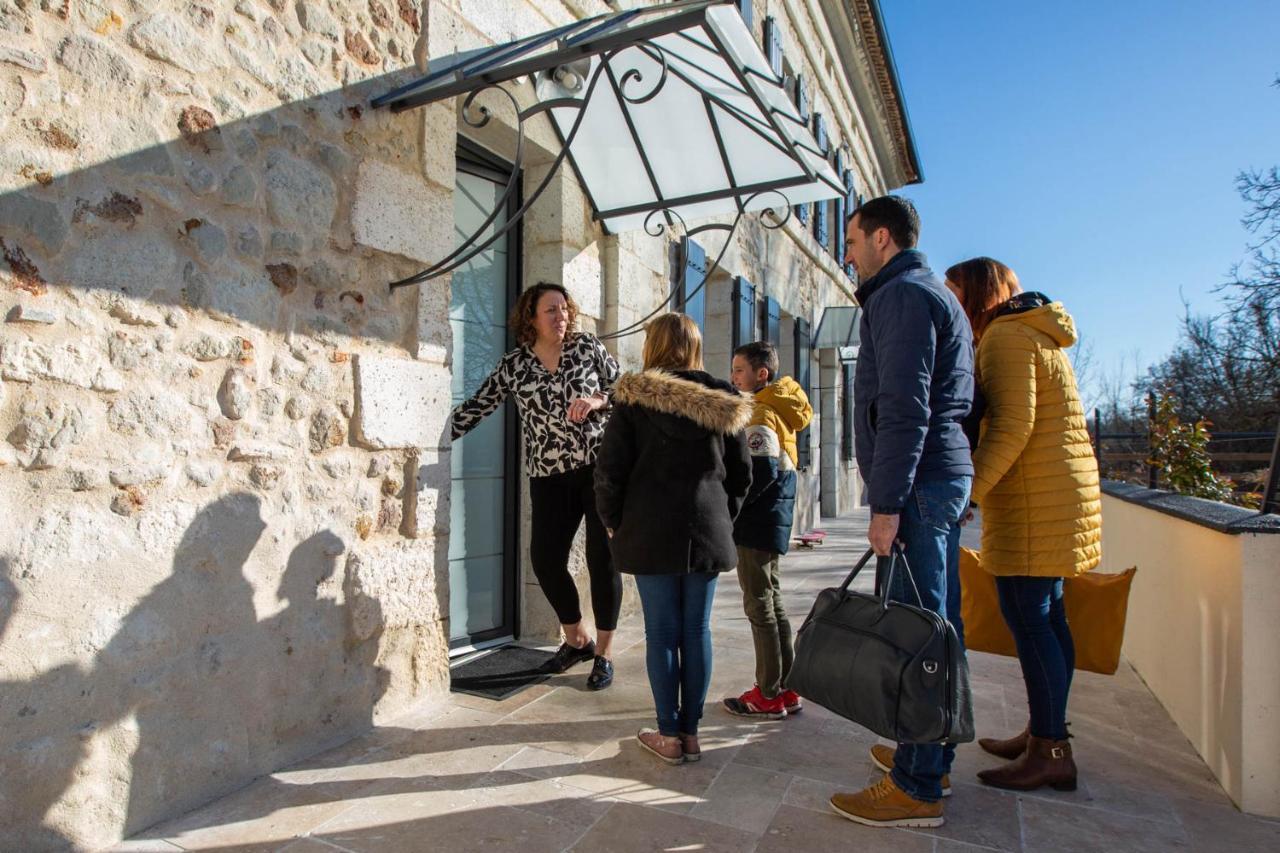Hotel Au Bouchon Saint-Aigulin Zewnętrze zdjęcie